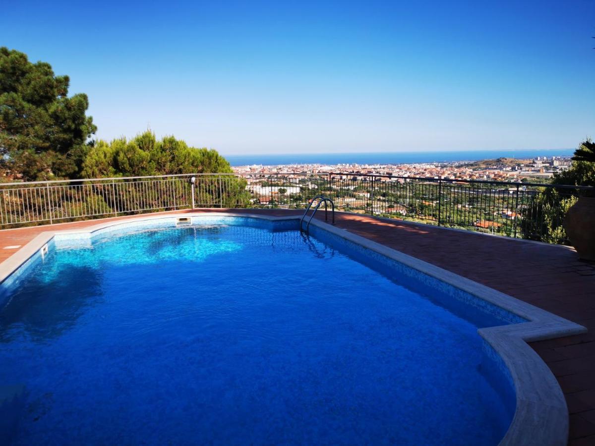 Holiday Flower Villa Panoramica Sul Golfo Di Catania 米斯泰尔比安科 外观 照片