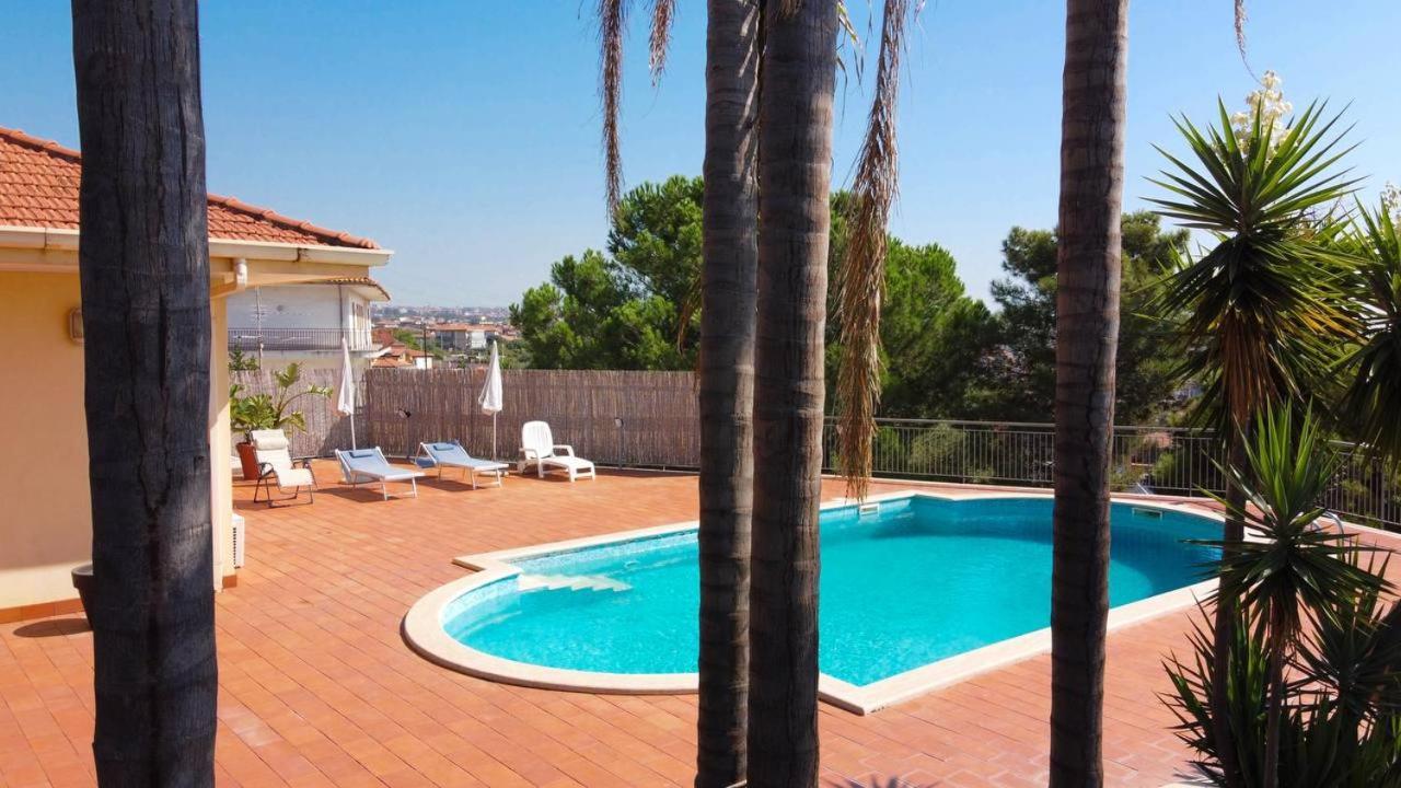 Holiday Flower Villa Panoramica Sul Golfo Di Catania 米斯泰尔比安科 外观 照片