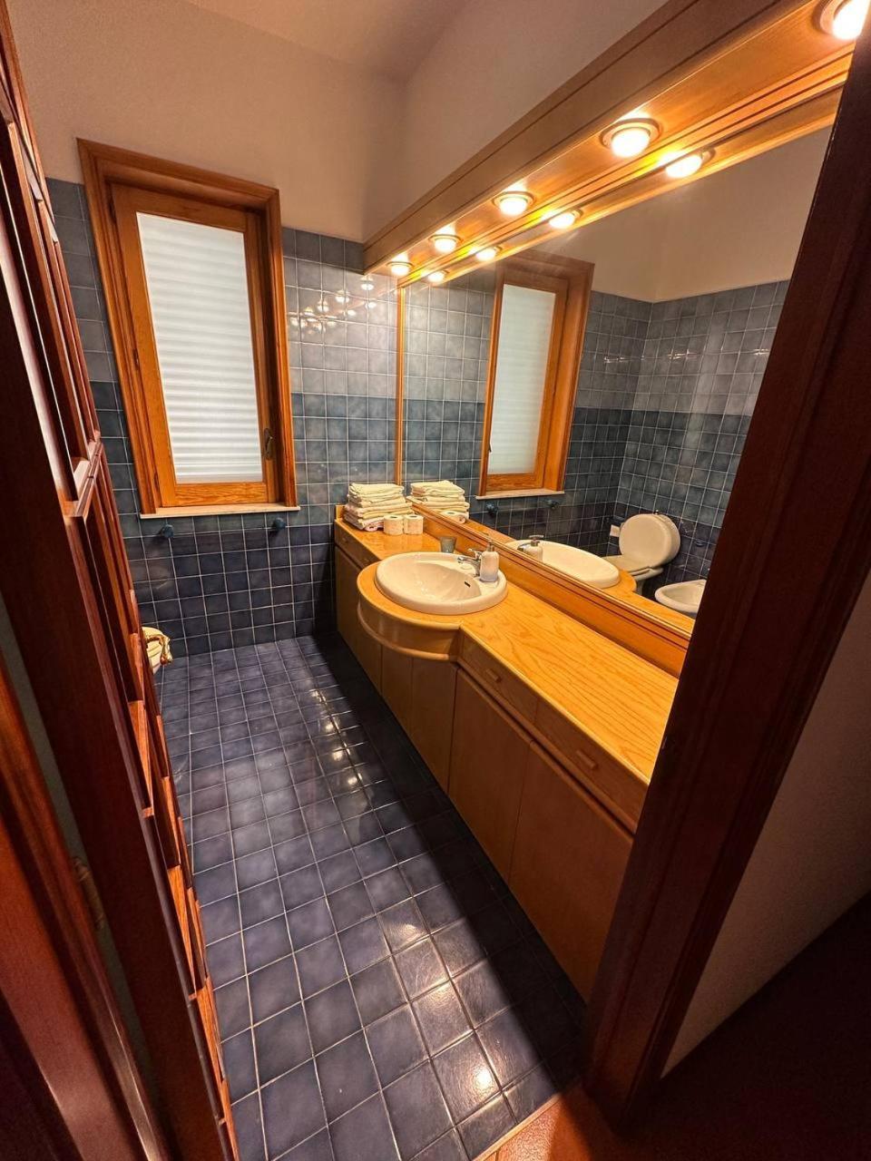 Holiday Flower Villa Panoramica Sul Golfo Di Catania 米斯泰尔比安科 外观 照片